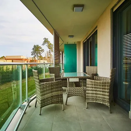 Azur - Hostaid Апартаменты