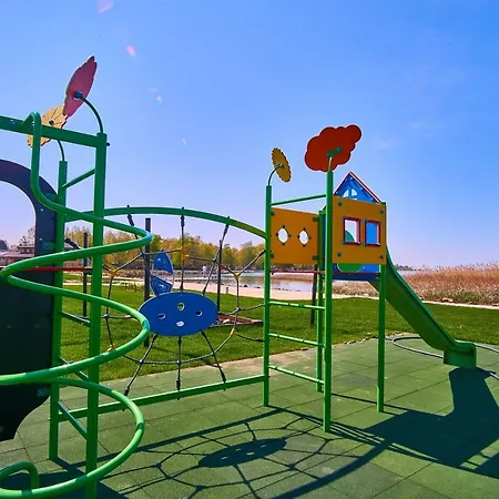 Azur - Hostaid Apartamento *